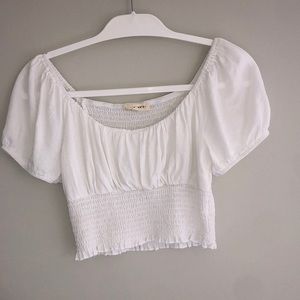 White cropped PACSUN top!